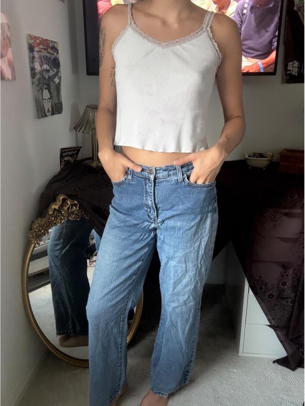 Y2K buttlift low rise blue jeans
